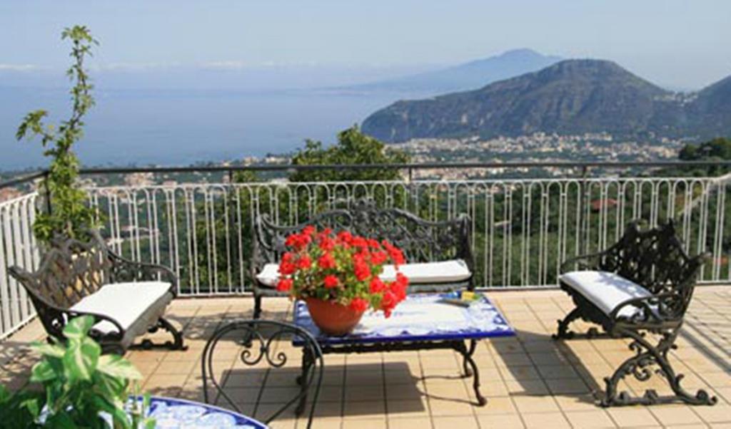 Villa Cinzia Sant'Agnello Exterior photo
